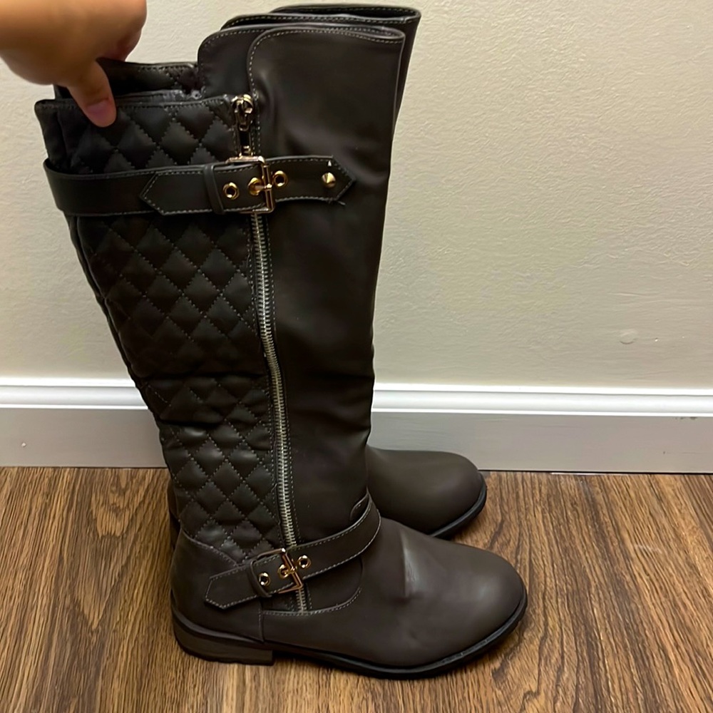 Forever boots , size 7